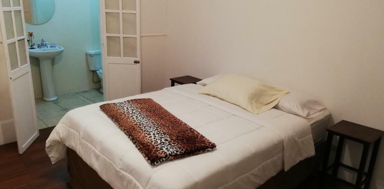 Casa Mayela Guest House 산호세 외부 사진